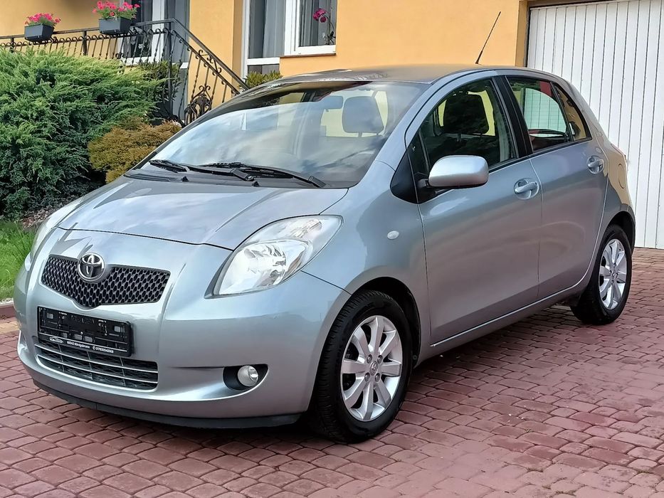Toyota Yaris 1.3 B 166 tyś km  Klima z Niemiec !