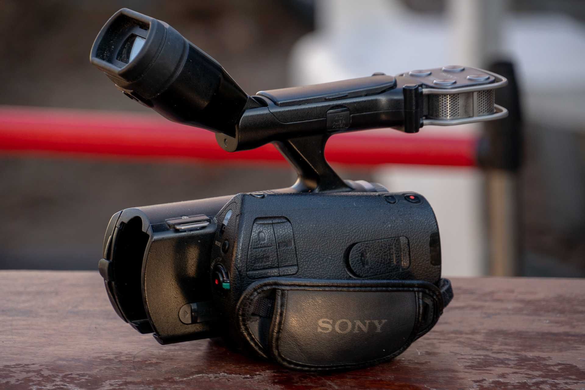 Sony NEX-VG20E відеокамера камкодер