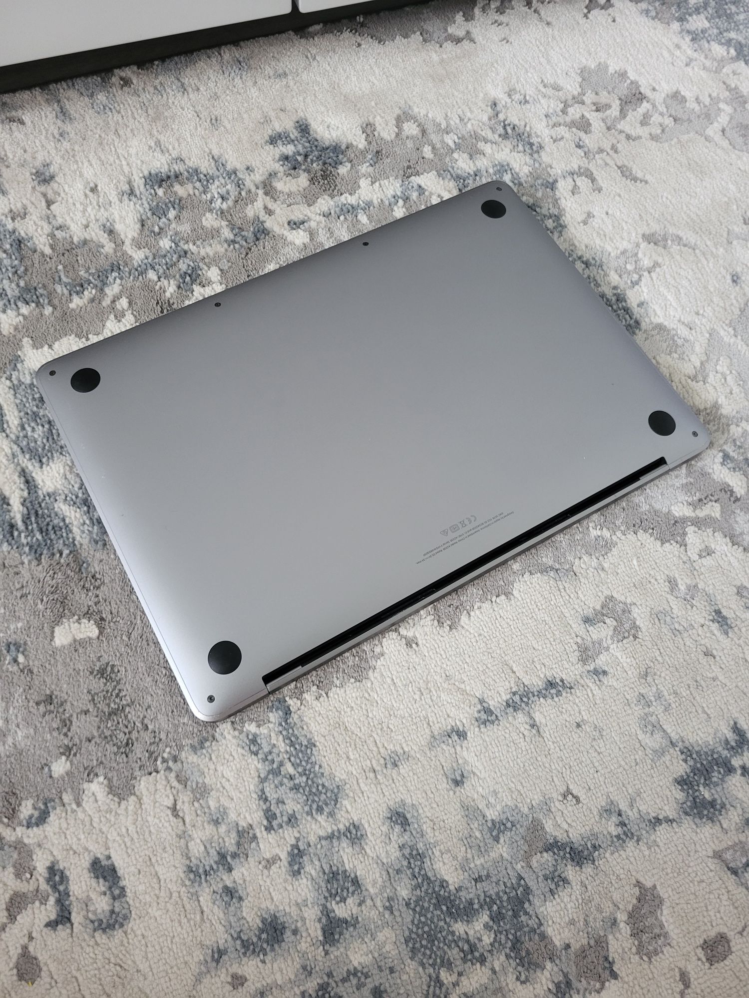 MacBook Pro M1 A2338 256 GB
