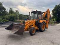 Koparko ładowarka Ford 550 *Ostrówek Case JCB CAT