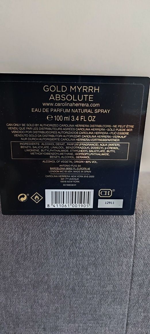 Carolina Herrera gold myrrh absolute
