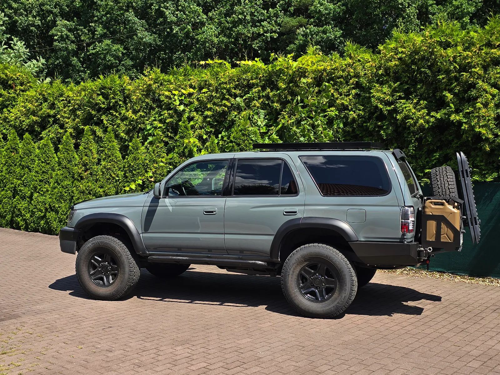 Toyota 4-Runner 3Gen 4.0 V8 1UZ-FE VVTI Manual bliźniak Land Cruiser 95