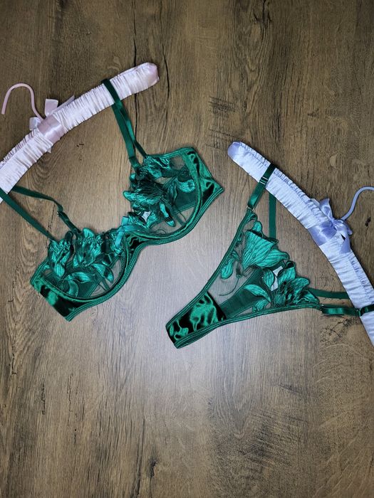 Жіноча білизна , комплект білизни, топ,бра, трусики жіночі