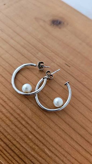 Argolas de Prata 925 com Pérolas