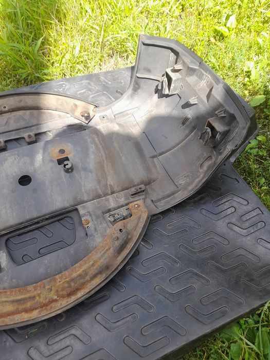 Накладка запасного колеса для Митсубиси Паджеро Вагон 4