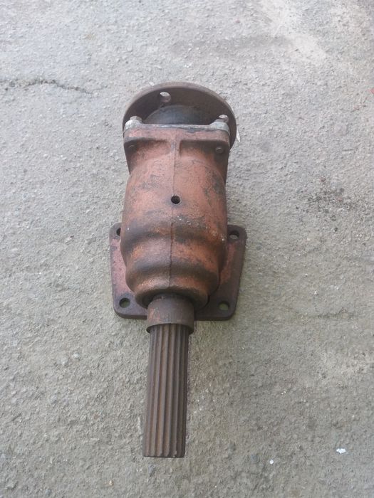 Опора Т150 проміжна ВОМ (вал у корпусі)