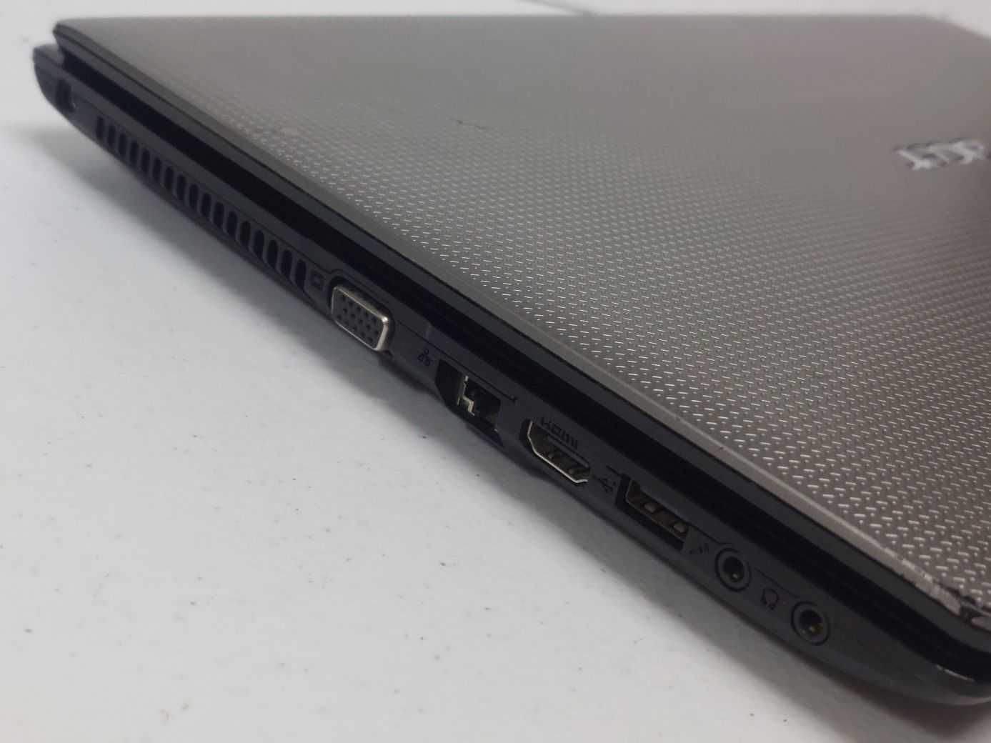 Acer i3 8Gb Ram 2 discos