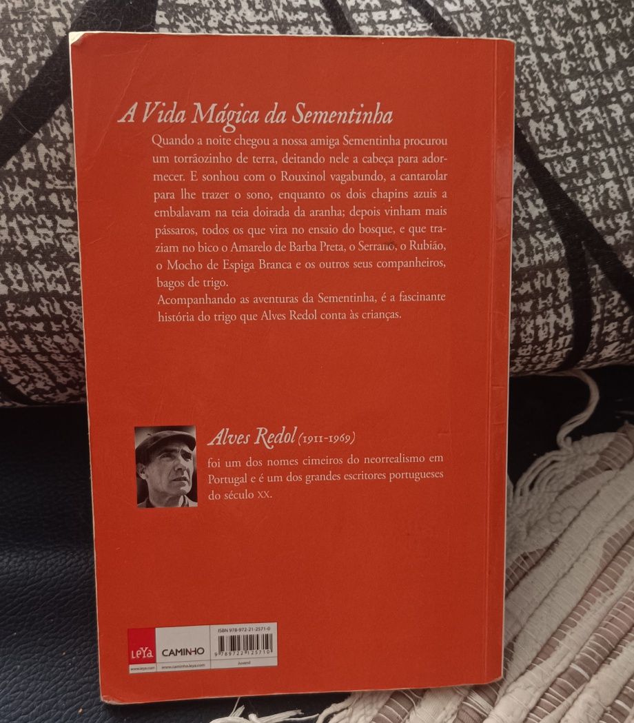 Livro A vida mágica da sementinha
