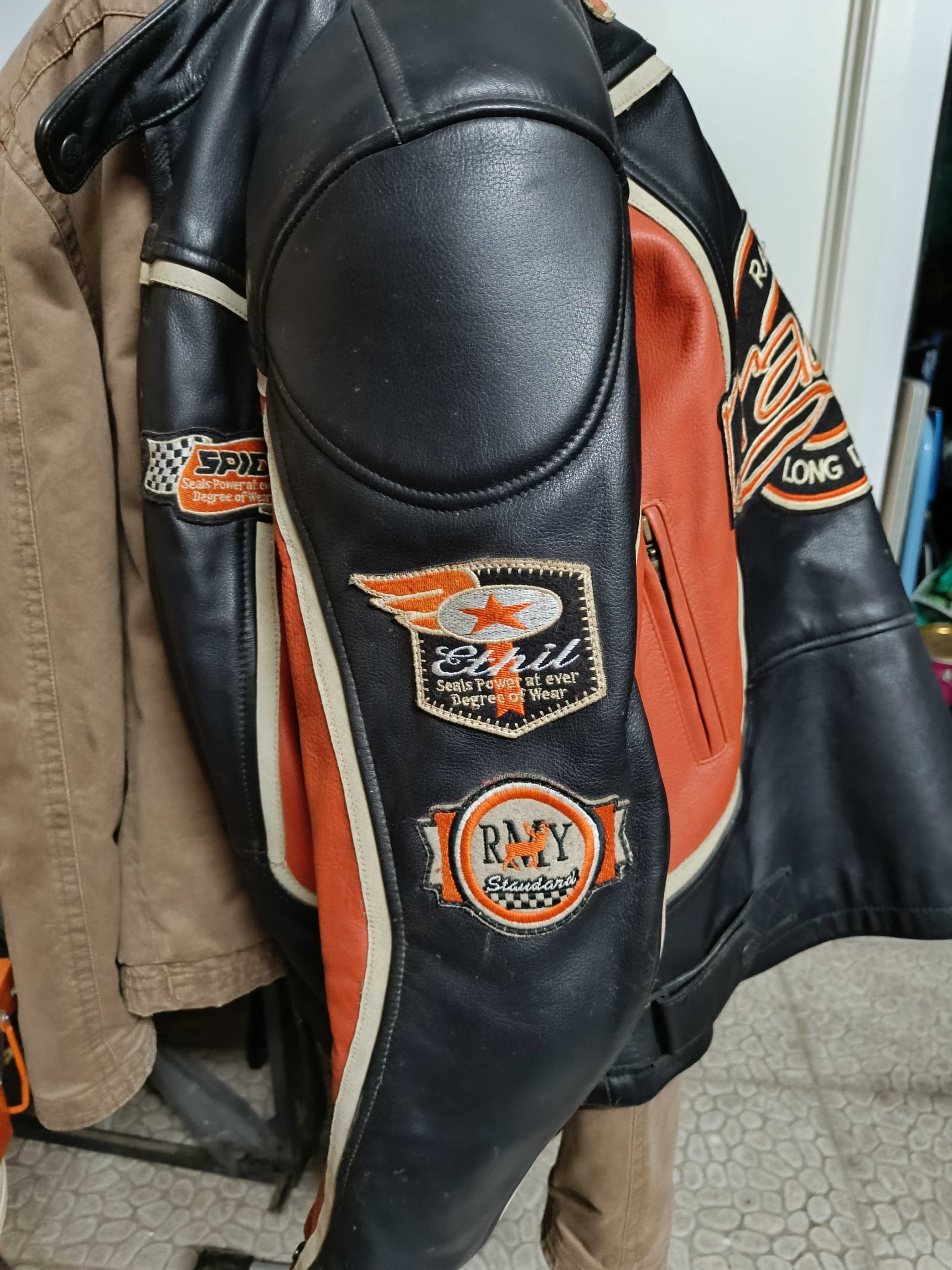 Blusão Motard em cabedal marca Spidi + Capacete clássico + ofertas