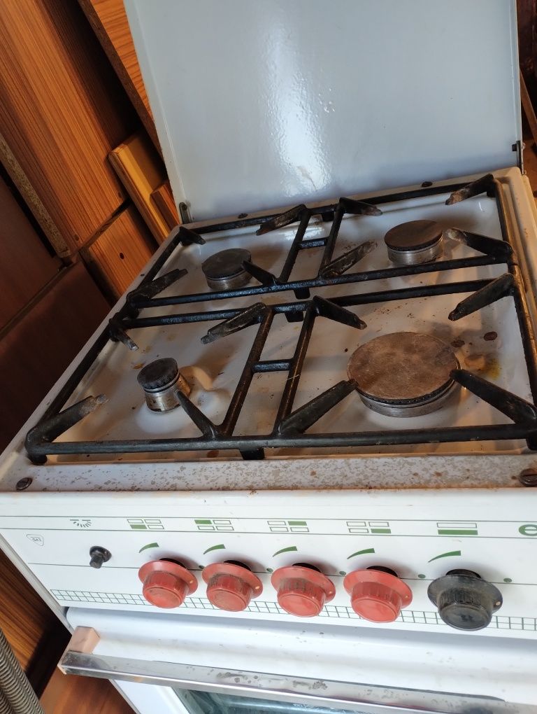 Kuchenka gazowa Ewa z PRL