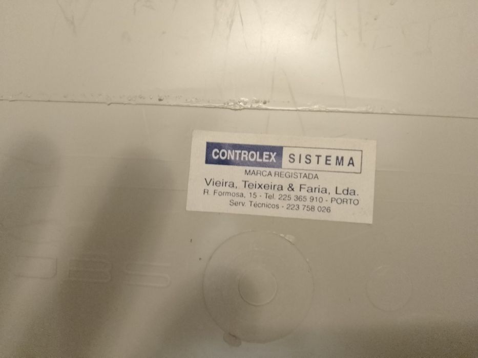 Deseja fazer TiC tIc TiC?Maquina escrever TBM Luxe20E-Moeda5e3EDesde3E