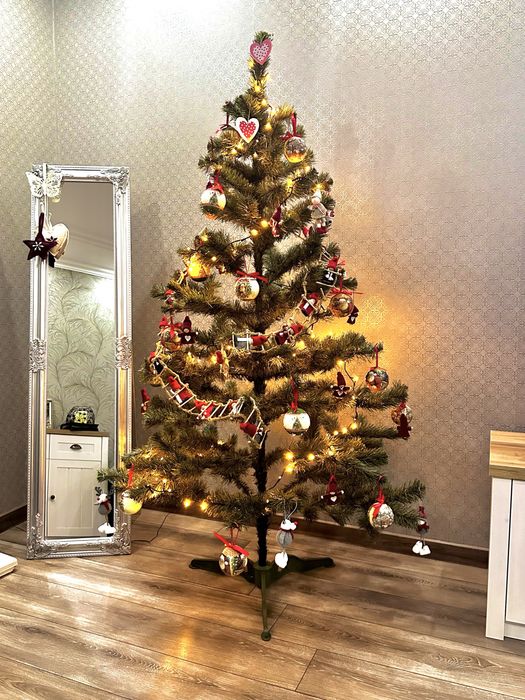 Новорічна ялинка