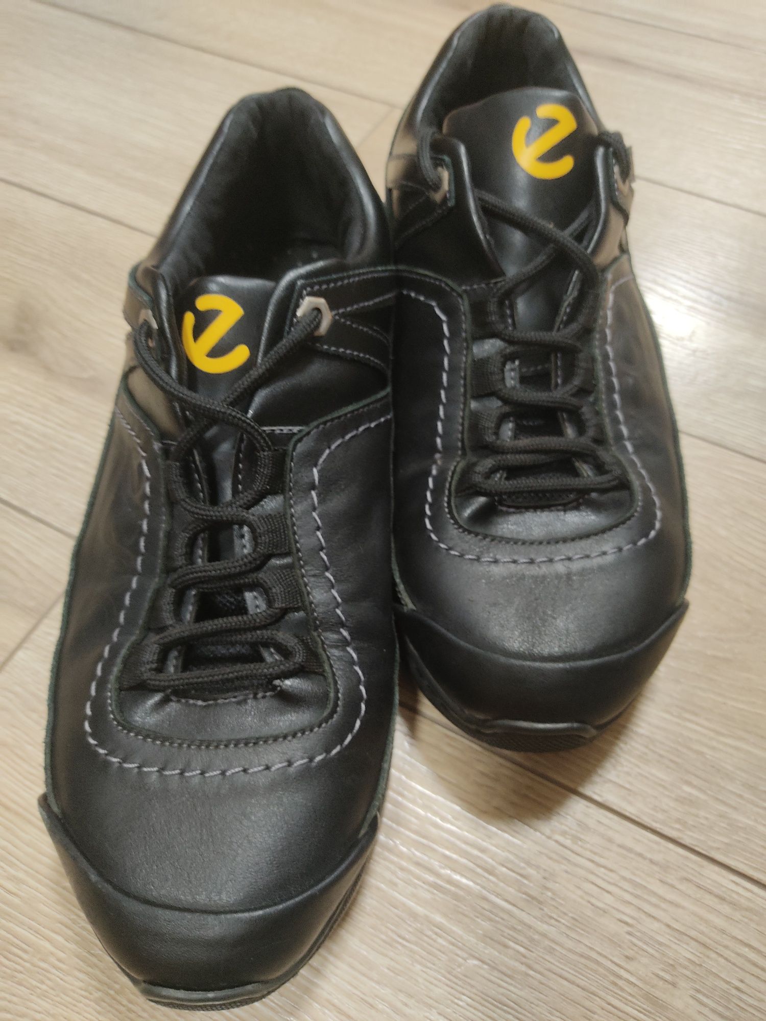 Кросівки ECCO Gore-tey 43р.