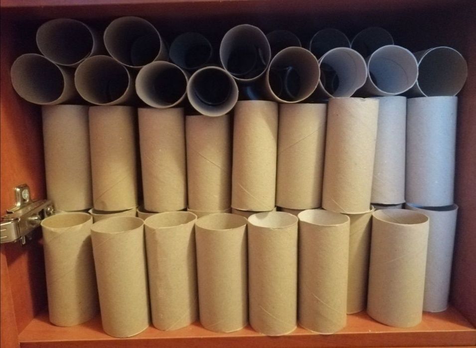 Rolki po papierze toaletowym 200