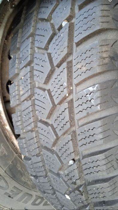 Продаються шини для авто r13