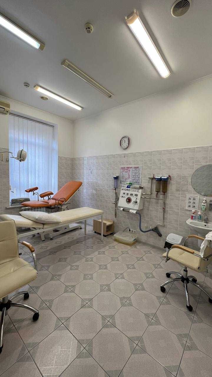 Оренда мед. центру! Обладнана стоматологія, косметологія. 241 кв.м