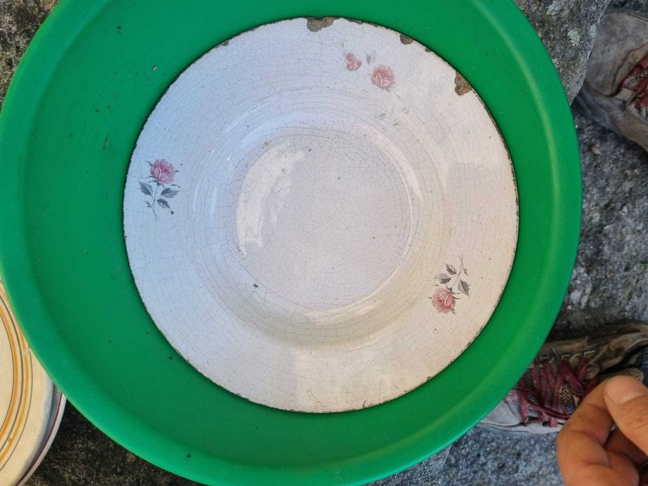 Loiça portuguesa antiga