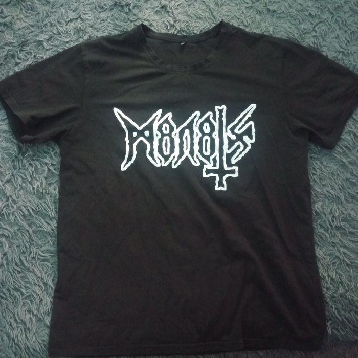 Футболка m8l8th              .