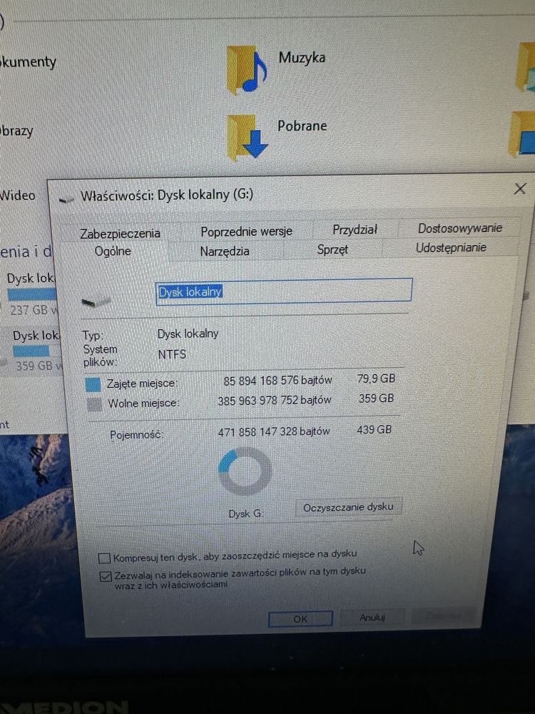 Komputer stacjonarny 1TB  24GB  RAM monitor medion klawiatura