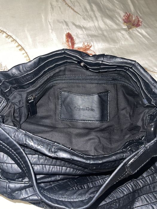 Сумка тоут Calvin Klein