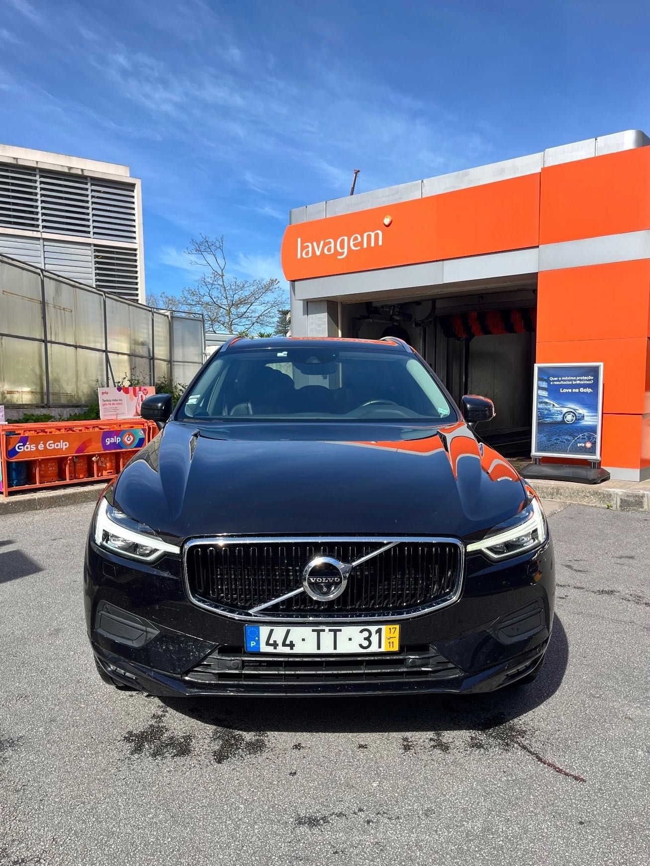 Volvo XC 60 2.0 D4 Momentum AWD