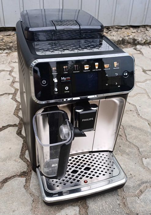 Кофемашина кофеварка Саеко Филипс Saeco Philips EP5447 LatteGo