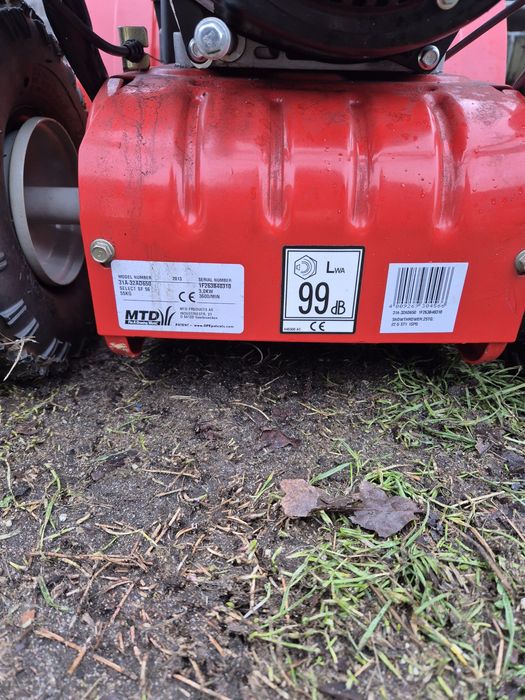 Odsnieżarka spalinowa