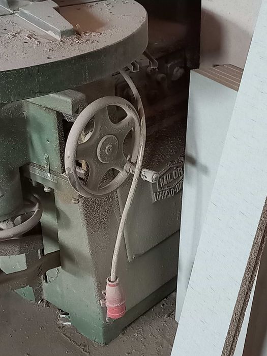 Fresadora Milor Impecável