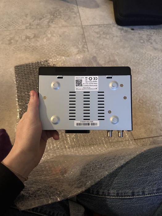 3 Dekodery dvb komplety