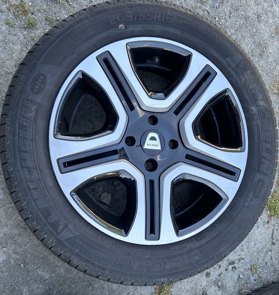 Oryginalne kola Dacia Sandero Stepway z oponami letnimi 205/55 R16