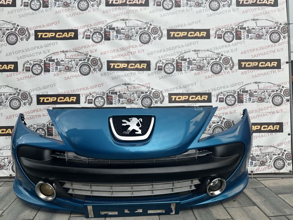 Бампер на Пежо 207 .Peugeot 207 в наявності хороший стан