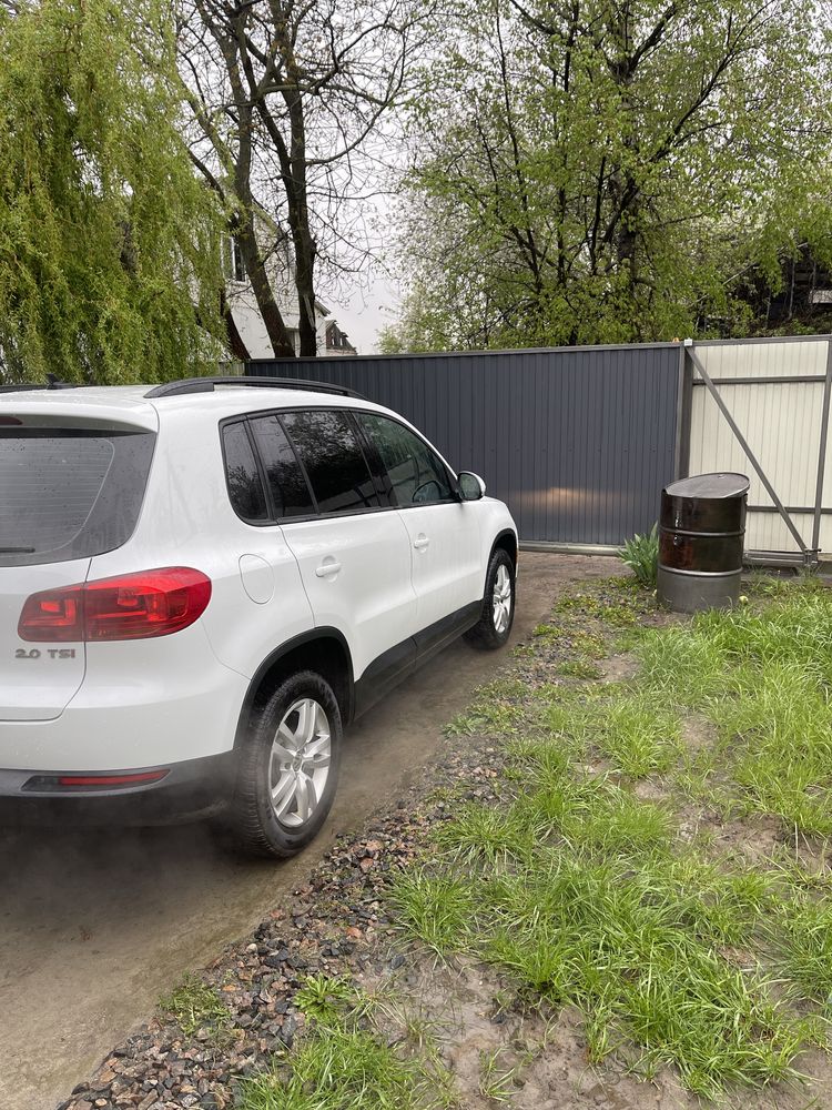 Volkswagen tiguan 2014