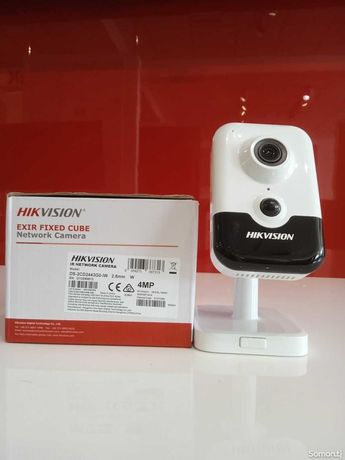 4х МР камера видеонаблюдения Hikvision DS-2CD2443G0-IW