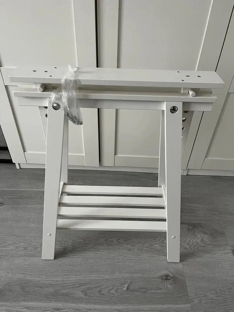 Ikea Mittback biały kozioł noga do biurka drewno