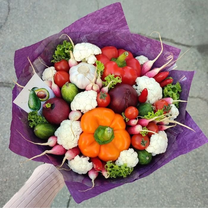 Смачні овочеві букети Осіння композиція з сухоквітів