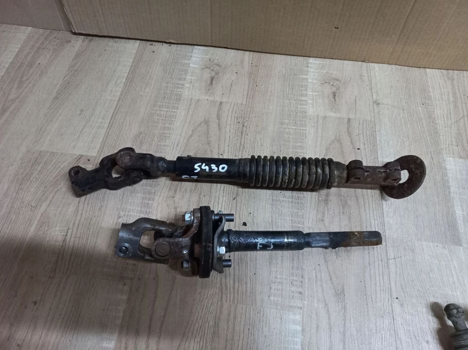 Toyota FJ Cruiser 4,0 krzyżak kolumny kierowniczej