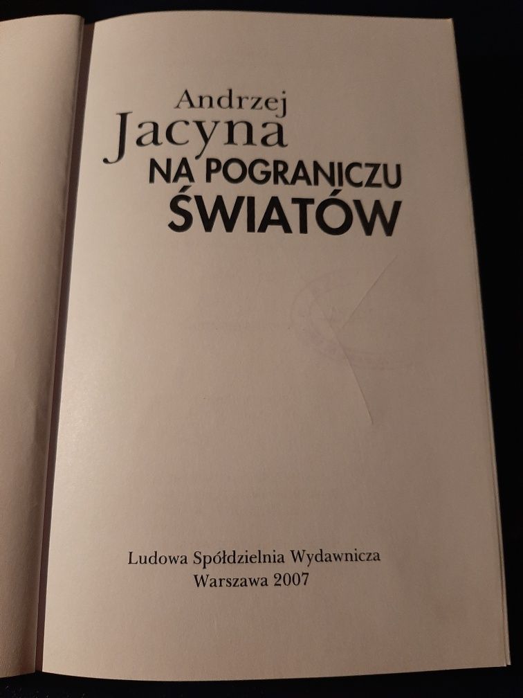 Na pograniczu światow. A.Jacyna