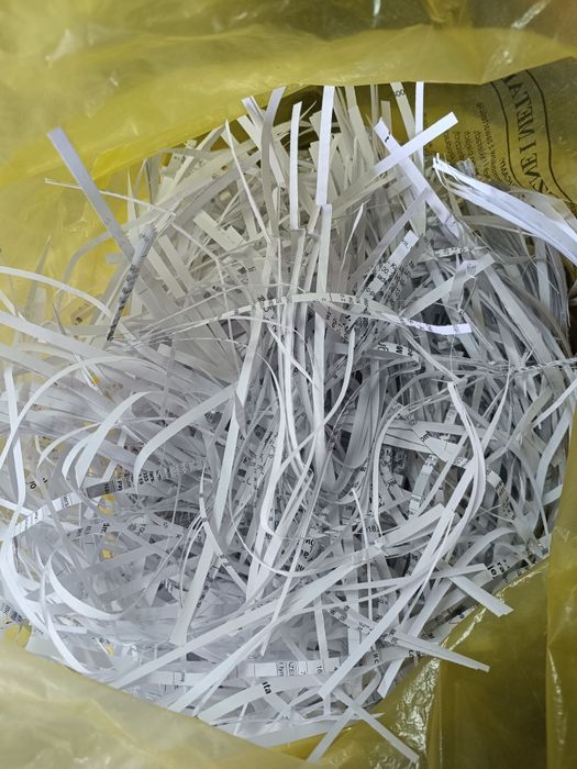 Eko wypełniacz do paczek – pocięty papier 1 kg | Bez plastiku