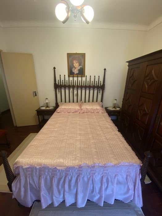 Vende-se mobilia de quarto