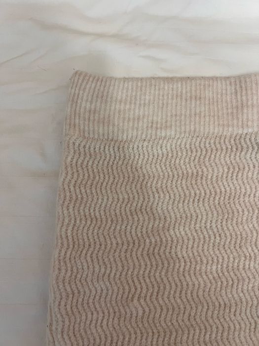 Тепла пряма смідниця міді бежевого кольору