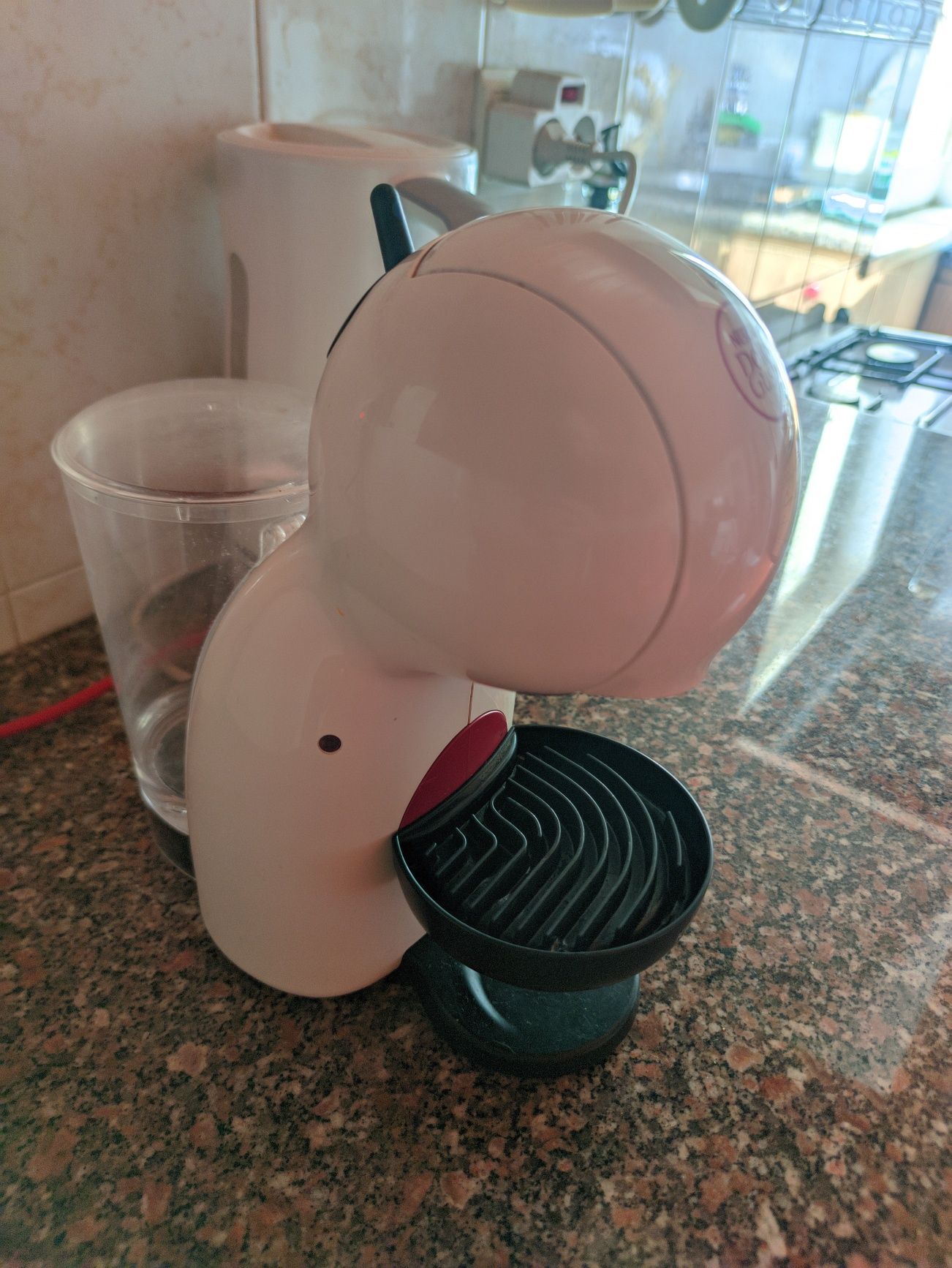 Máquina café Dulce Gusto