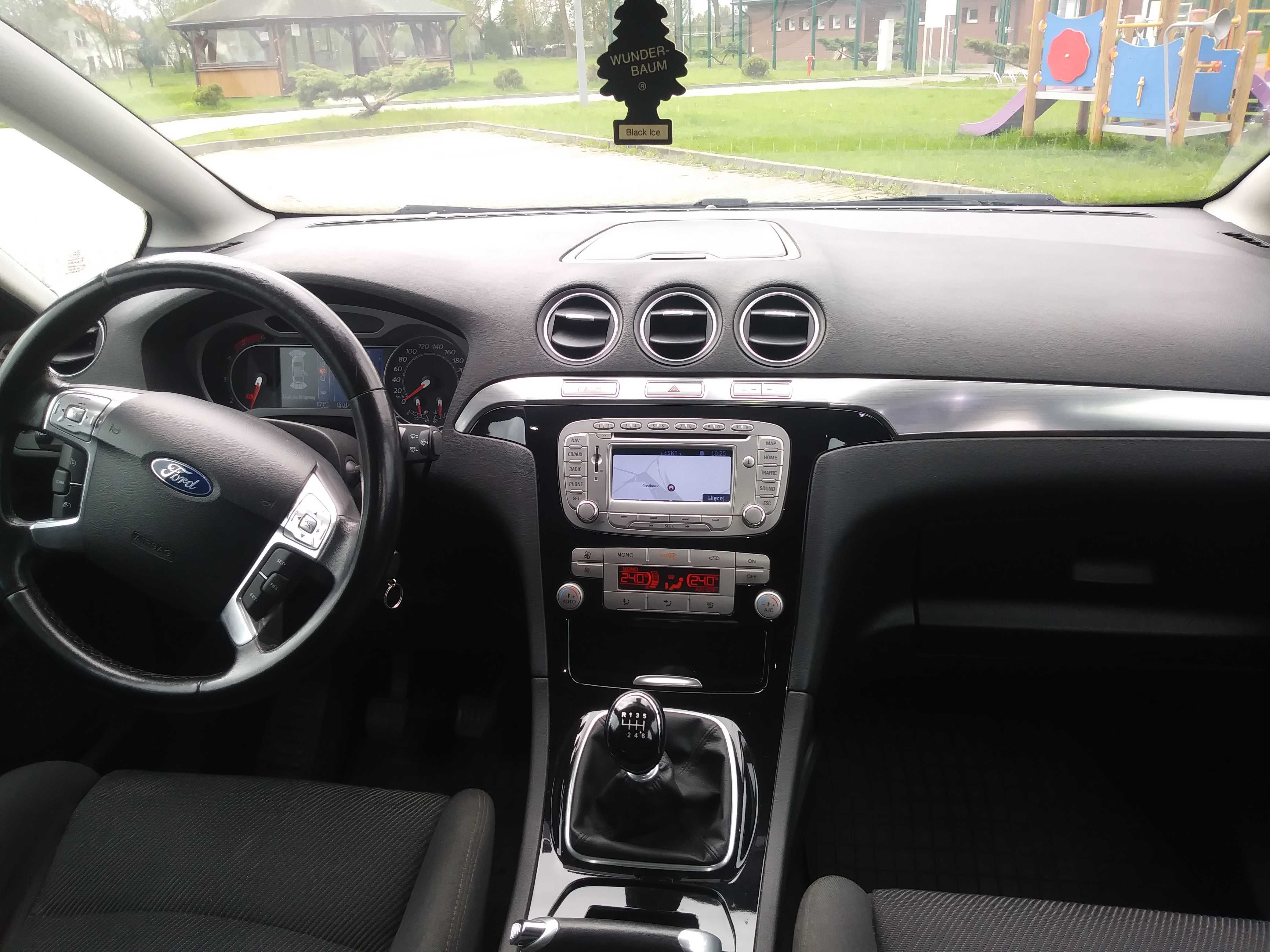 Ford S-max model 2011 prywatnie , super stan wersja  Titanium ,EURO5