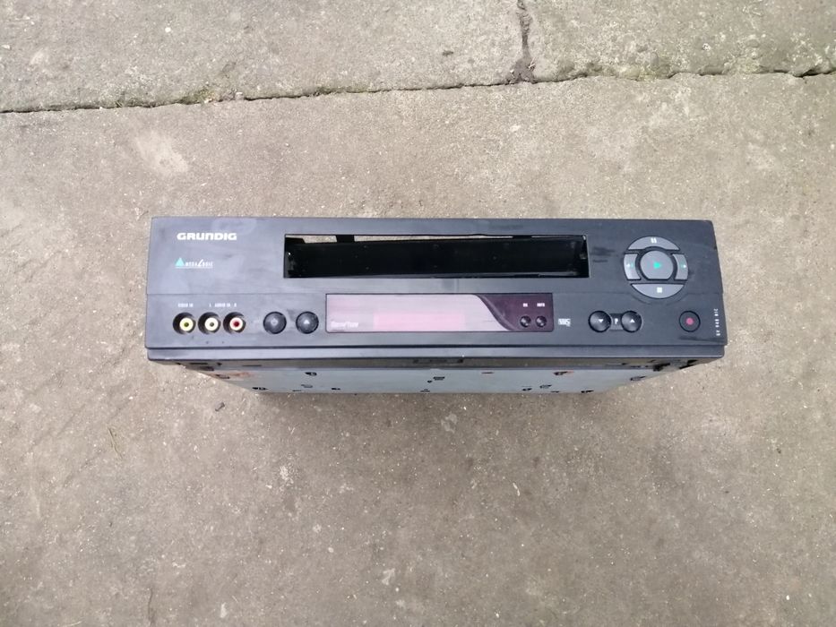 Продам магнітофон GRUNDIG mega dgik