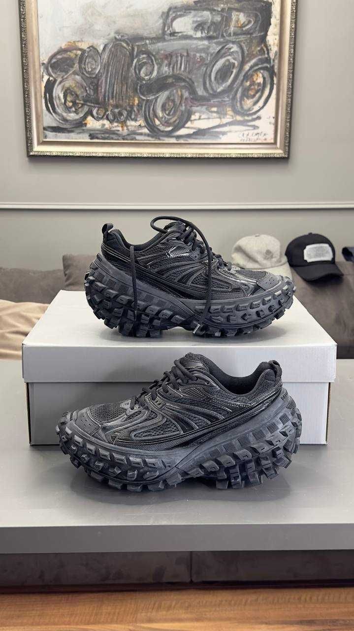 Balenciaga Defender Black size 40  Баленсиага дефендеры