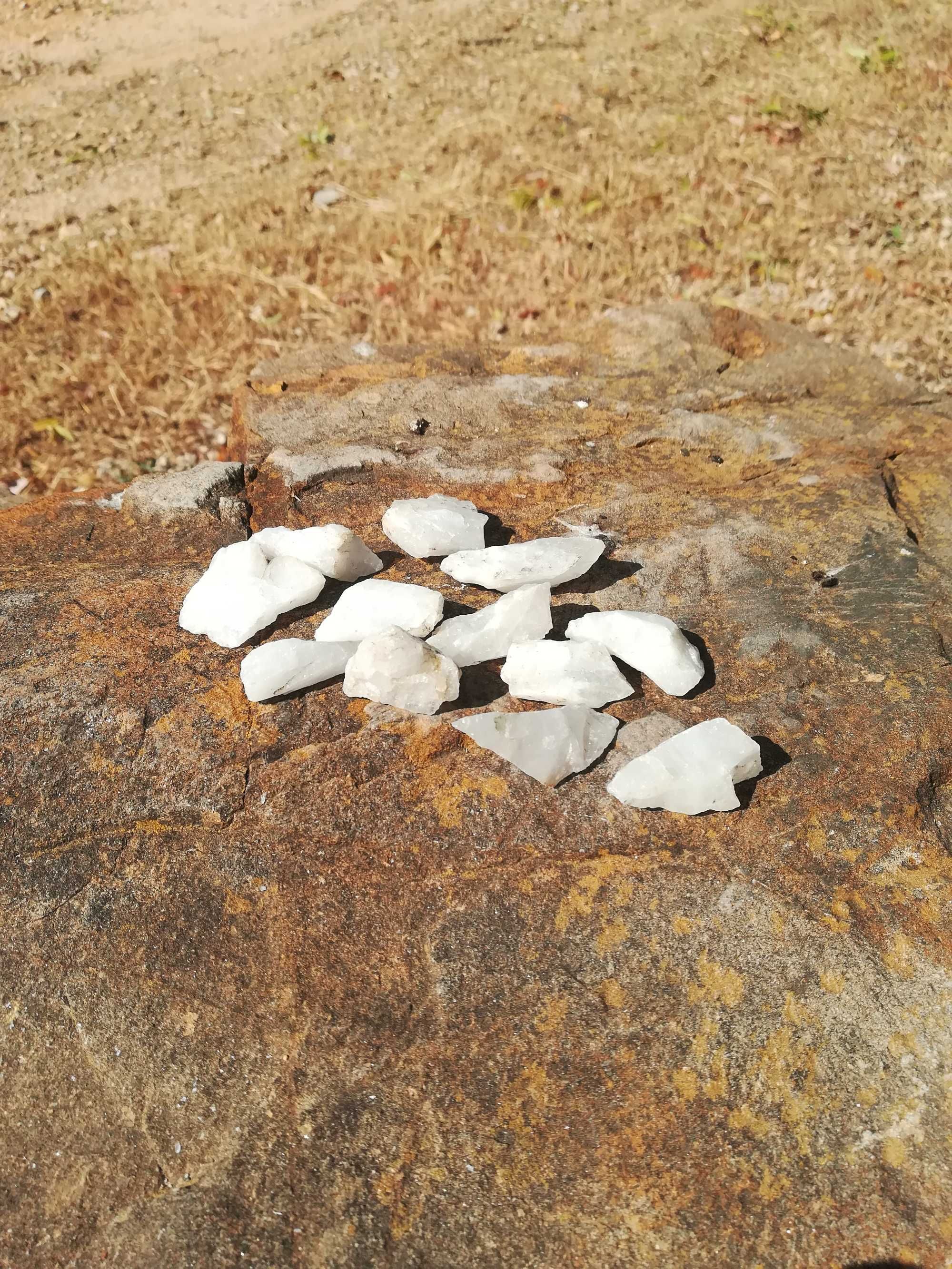 Pedras de proteção espiritual, cristais calcite branca 5€ cada