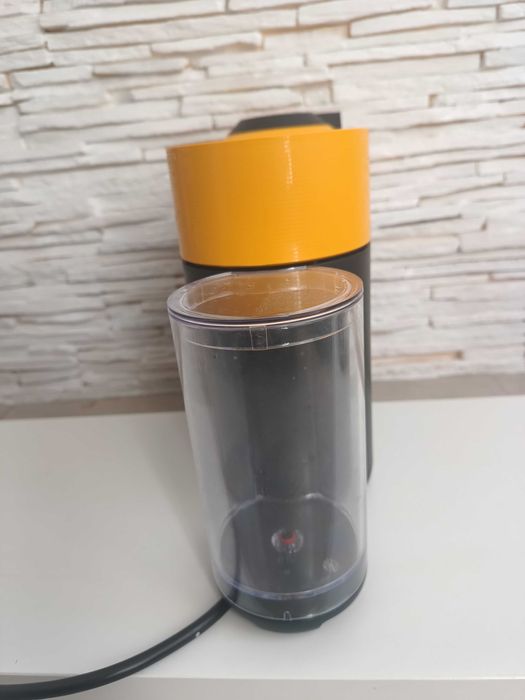 Ekspres kapsułkowy Nespresso Vertuo Pop ENV90 19 Bar Żółty/ Złoty