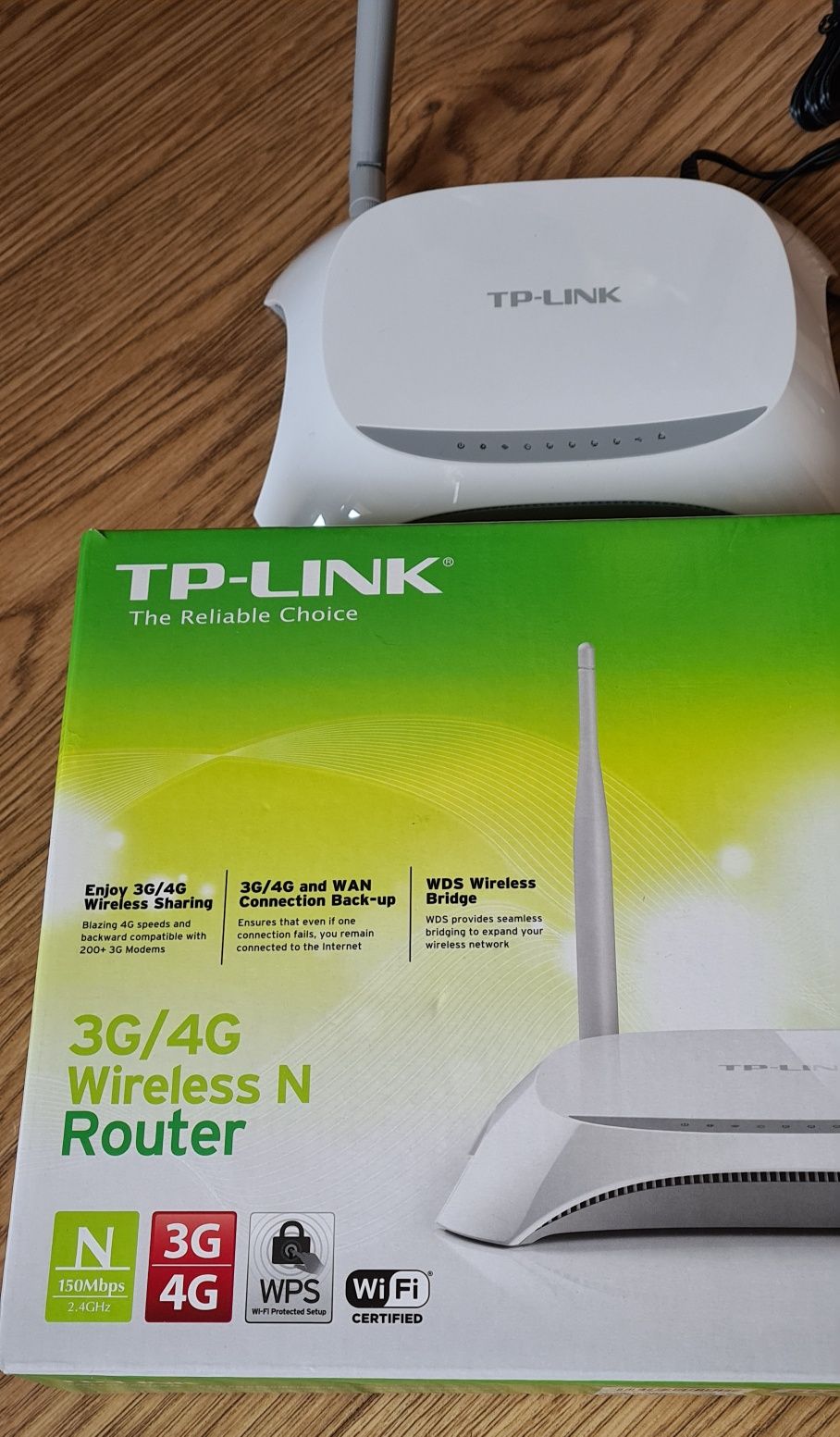 Router TP-LINK, model: TL-MR3220