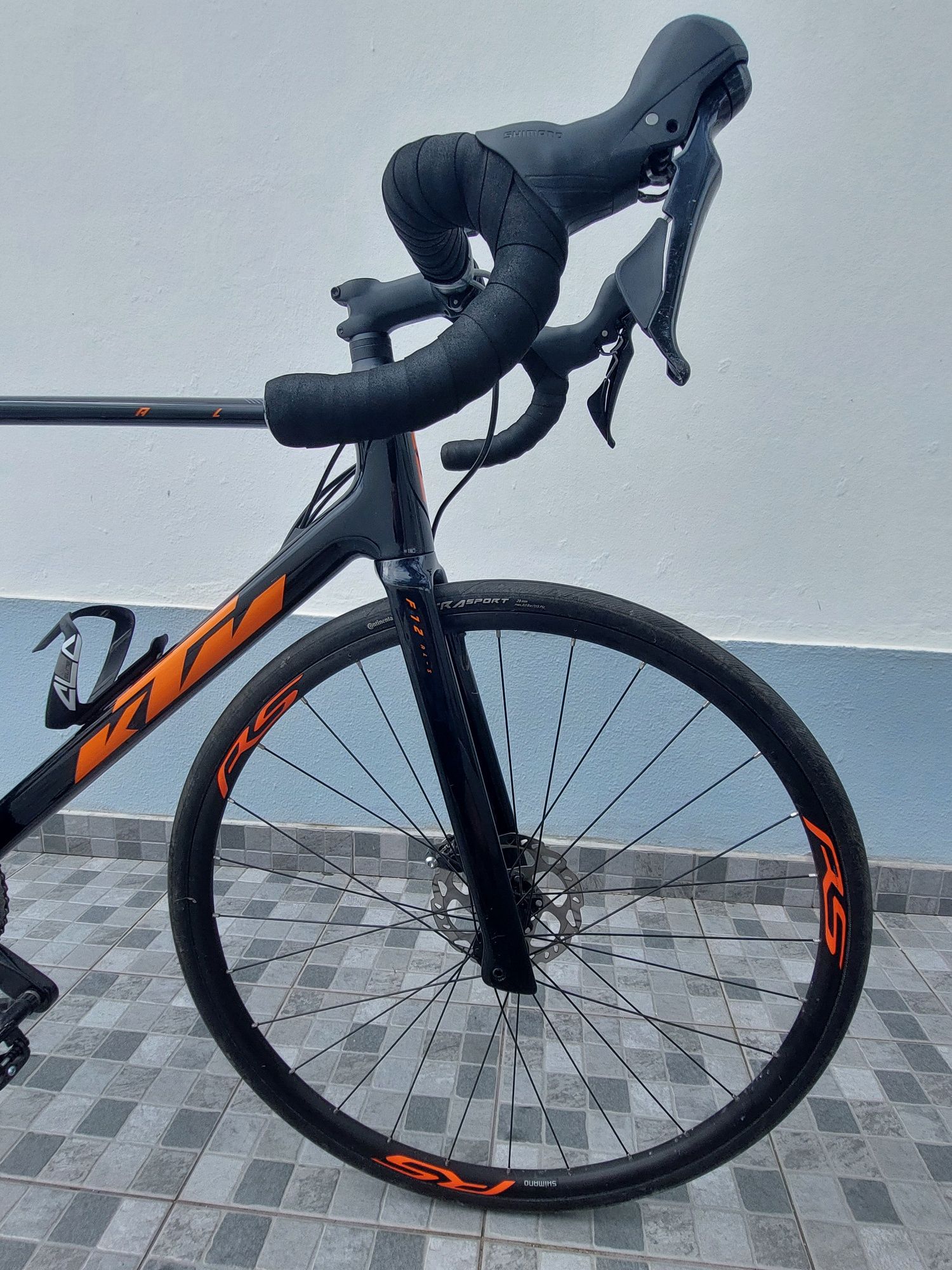 Bicicleta de Estrada Ktm
