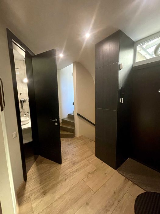 Будинок 203,2 м, великий підвал, ділянка 0,0162 га Дідовиця Вишгород