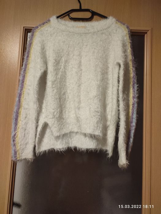 Sweterek dla dziewczynki